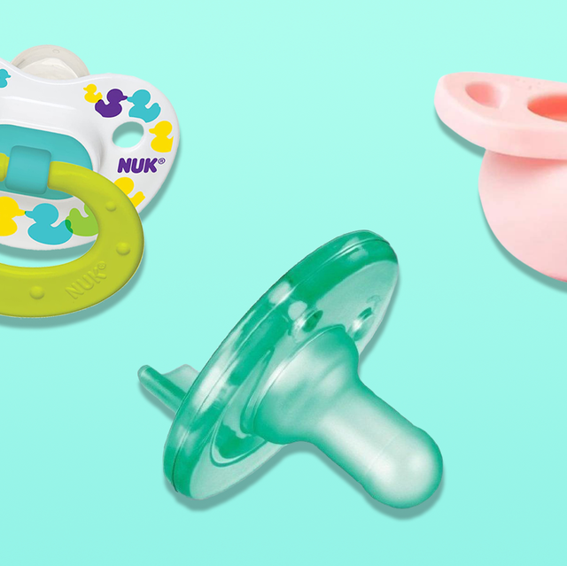 https://hips.hearstapps.com/hmg-prod/images/ghi-best-pacifiers-1590686582.png?crop=0.445xw:0.889xh;0.251xw,0&resize=640:*