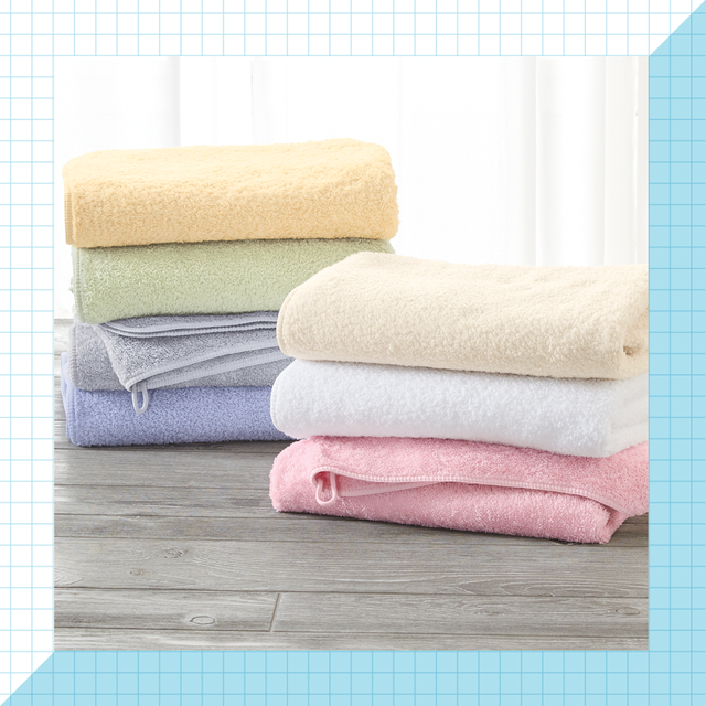 https://hips.hearstapps.com/hmg-prod/images/ghi-indexes-how-tofind-best-bath-towel-1547573438.png?crop=1xw:0.9989909182643795xh;center,top&resize=640:*