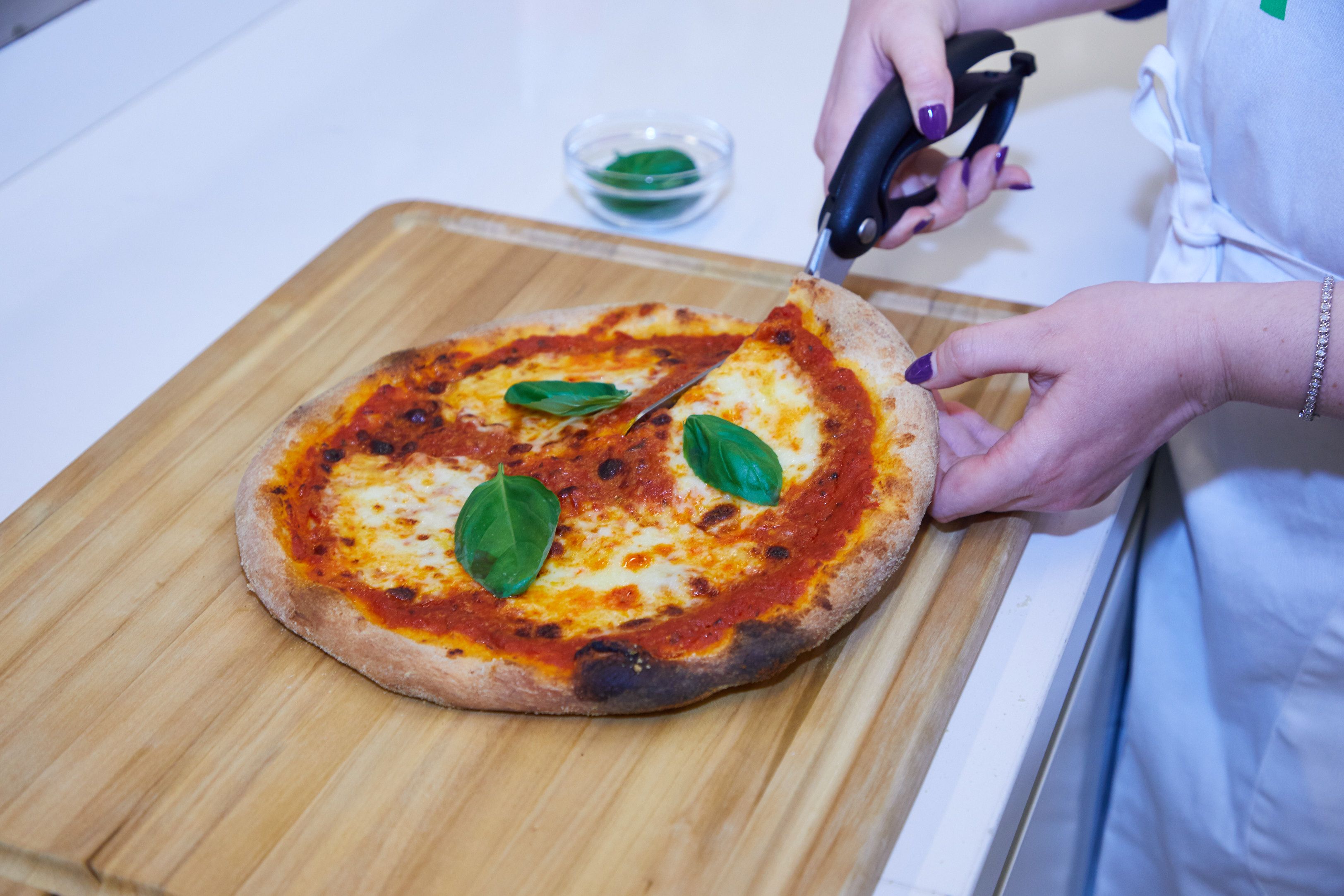 How to Use a Pizza Stone