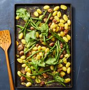 sheet pan gnocchi with sausage and green beans