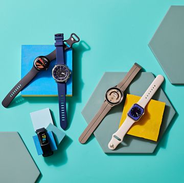 best smartwatches for men, 5 smart watches, google pixel, samsung smart watch, apple watch, fitbit charge 5, fossil smart watch