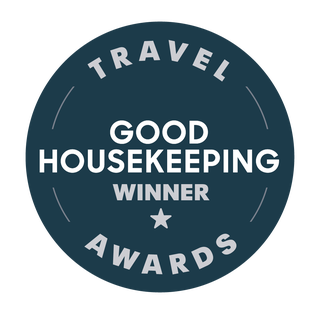 award badge indicating recognition by good housekeeping