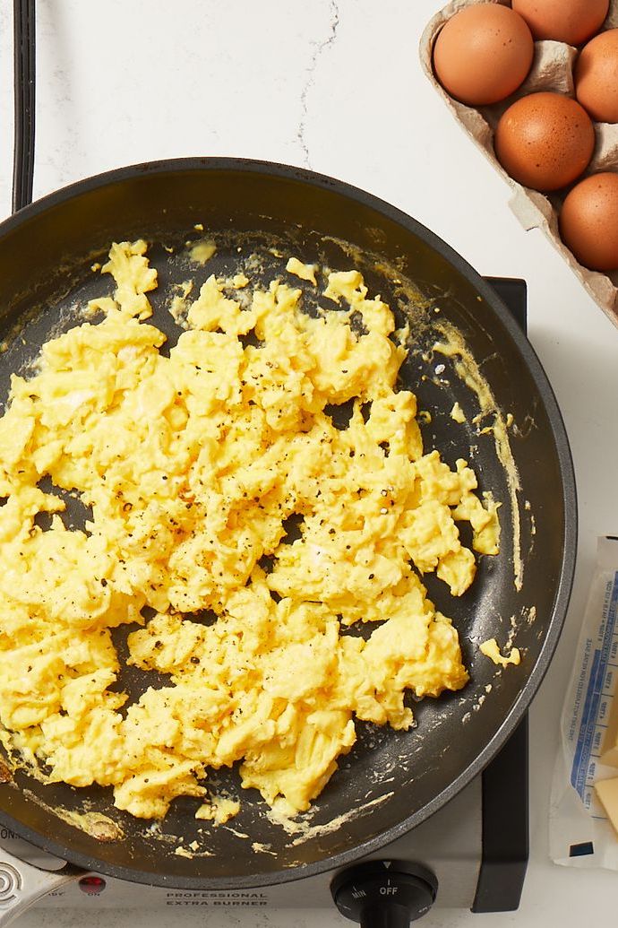 a skillet of scrambled eggs