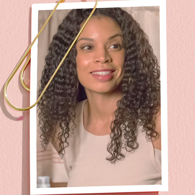 Hair, Hairstyle, Eyebrow, Beauty, Long hair, Human, Ringlet, Wig, Black hair, Jheri curl, 