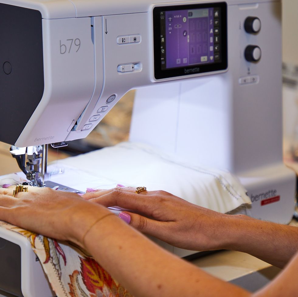 10 Best Sewing Machines 2023