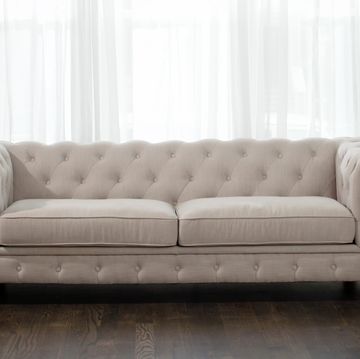 Couch, Furniture, Room, Living room, Sofa bed, Loveseat, Leather, studio couch, Chair, Floor, 