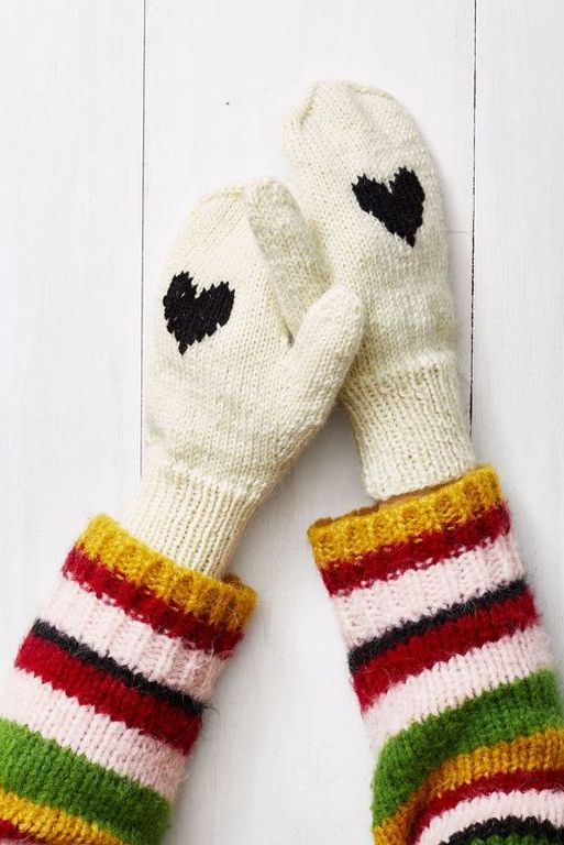 adult craft ideas, white mittens with black hearts