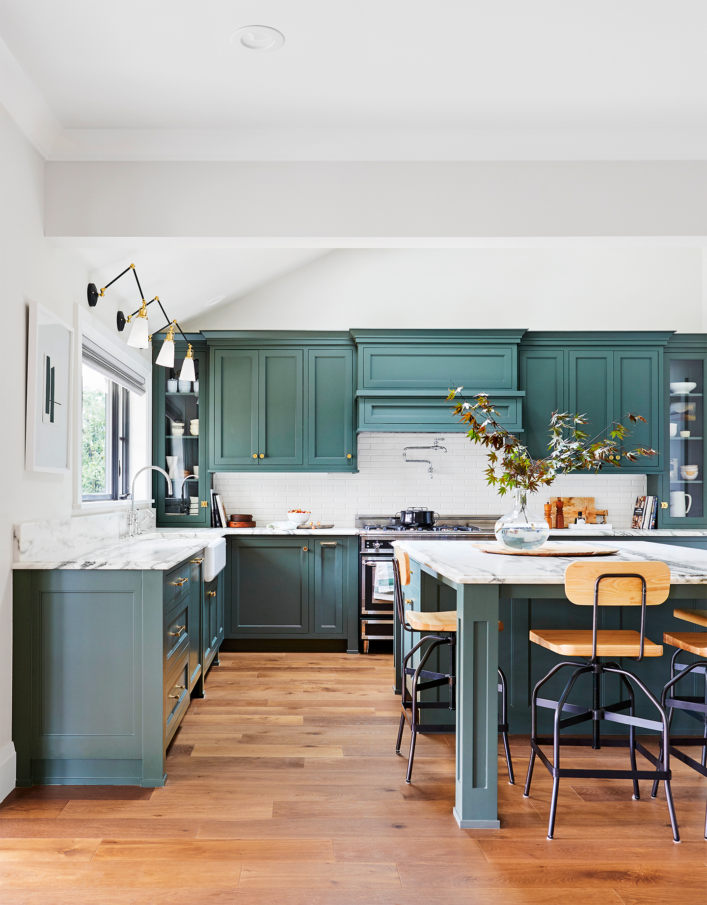 10 Minimal Kitchen Counter Decor Ideas | Kitchen counter decor, Minimal kitchen  counter decor, Minimal kitchen design