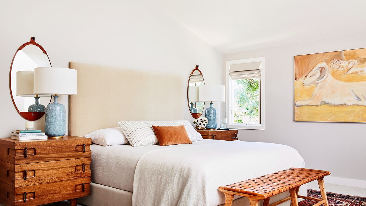 Feng Shui For Your Bedroom: What To Bring In & Keep Out