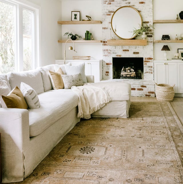 20 Elegant White Living Room Ideas For