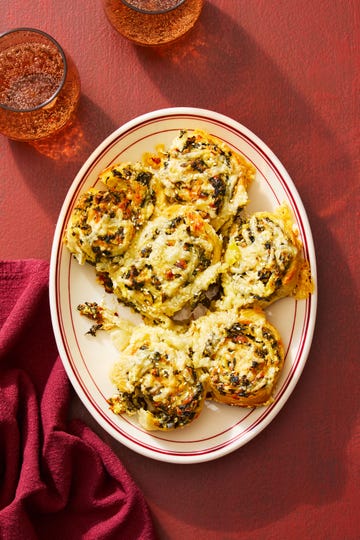 spinach artichoke dip rolls