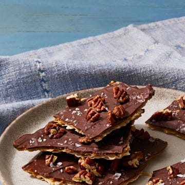 matzo brittle matzo brittle chocolate chips, pecans, brown sugar