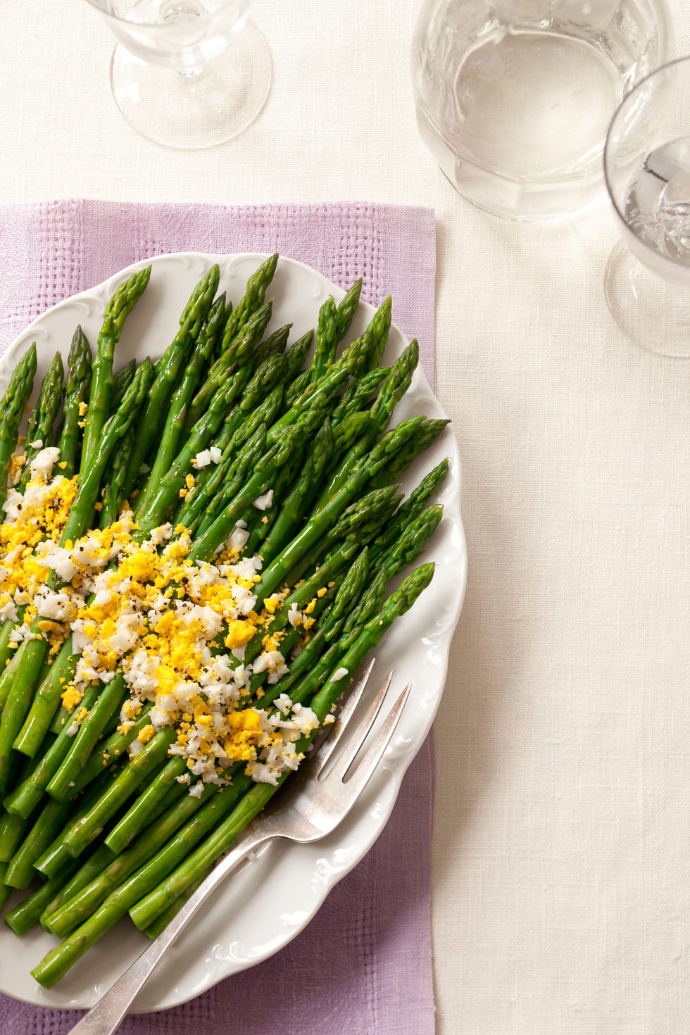 Easy Keto Side Dishes - Asparagus with Eggs