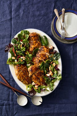 mixed green salad with chicken