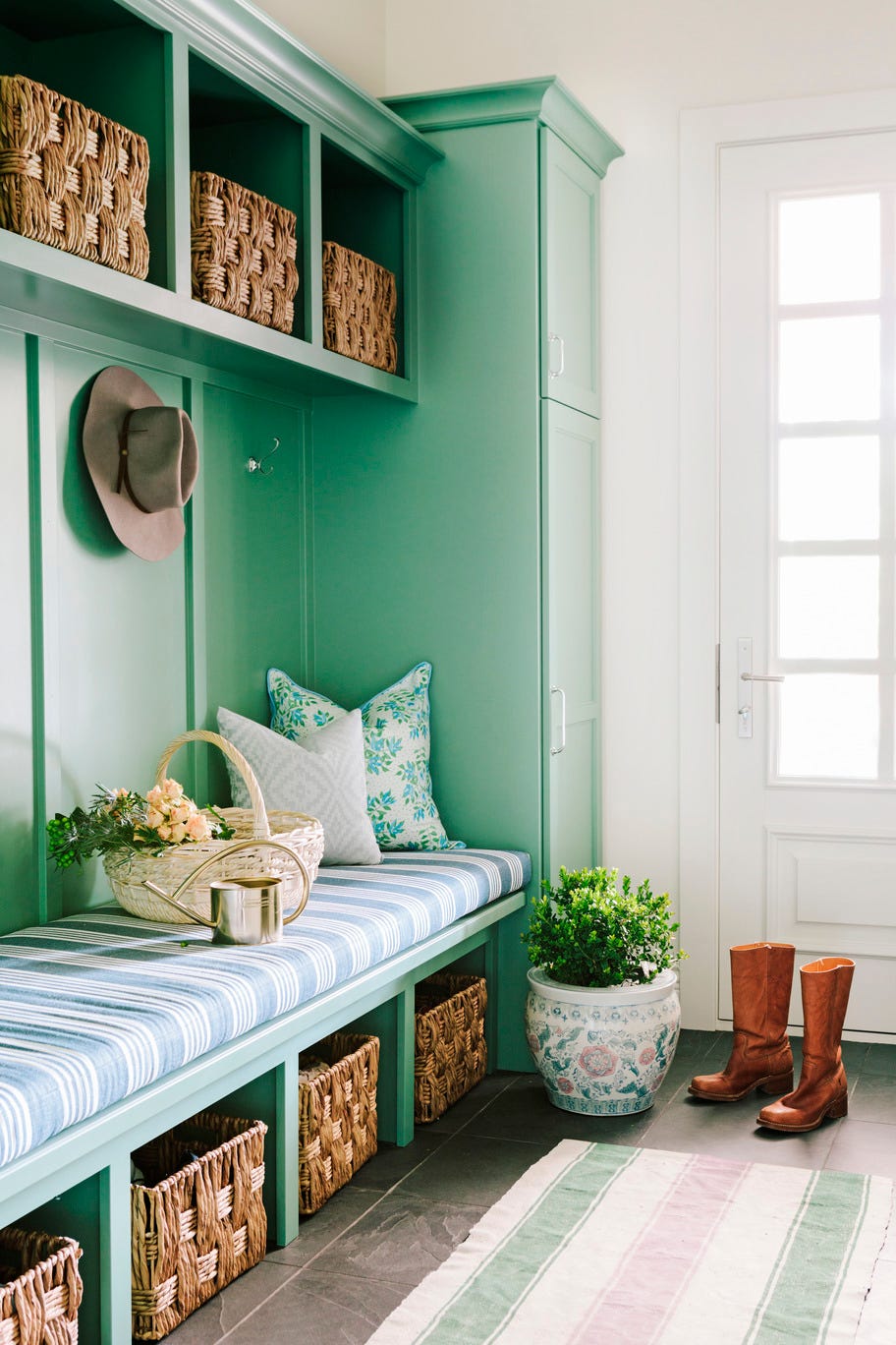 mudroom and entry with built in cabinets and bench paint color benjamin moore parsley snips paint, benjaminmoorecom