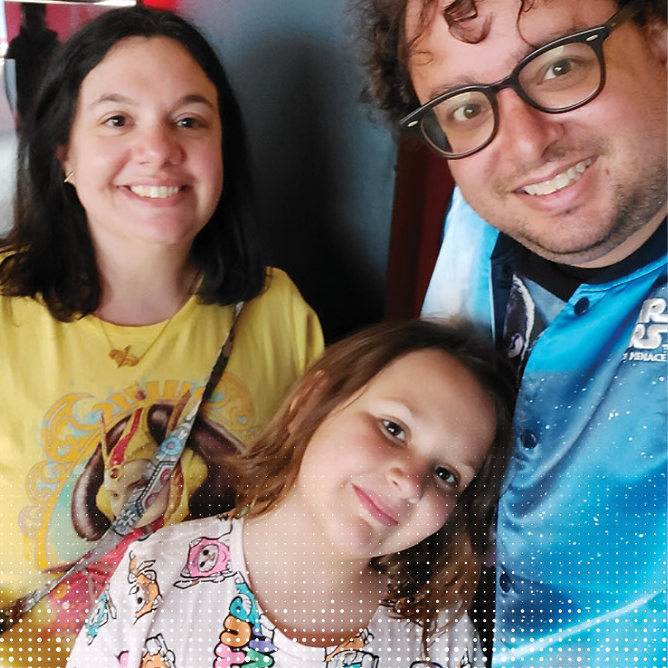 thew writer and her family wearing star wars clothing