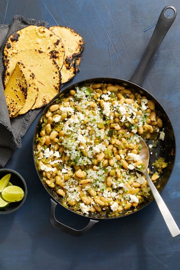 salsa verde beans. side dishes.