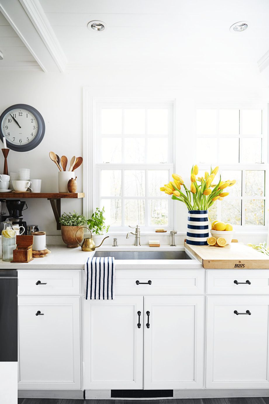 70 Best Small Kitchen Design Ideas - Small Kitchen Layout Photos