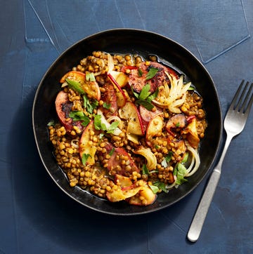 Turkey Kielbasa with Apples and Lentils turkey kielbasa with apples and lentils