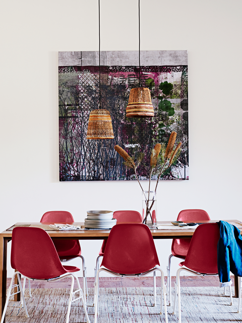 dining room ideas, artwork and red chairs