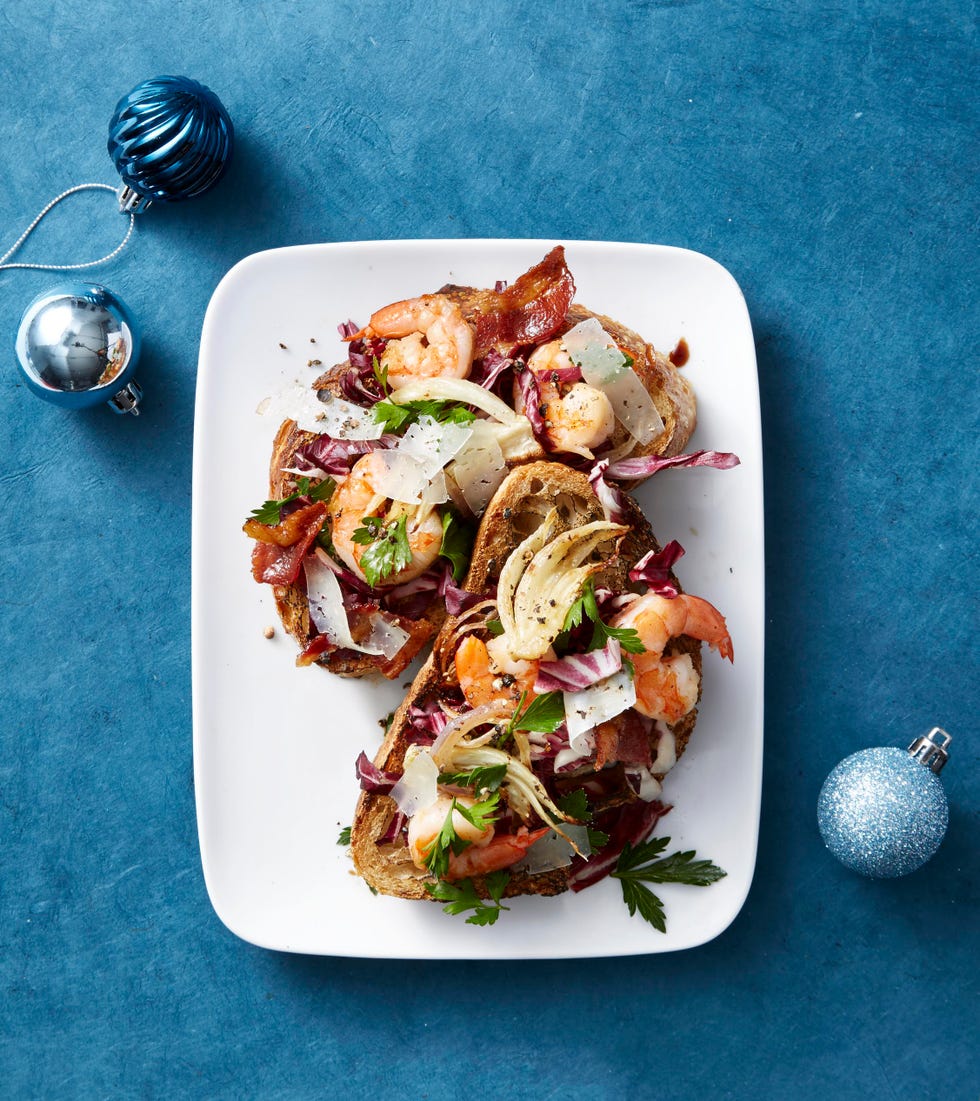 feast of the seven fishes recipes - radicchio salad with roasted fennel and shrimp