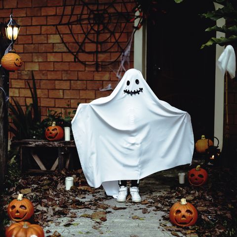 ghost costume for halloween party
