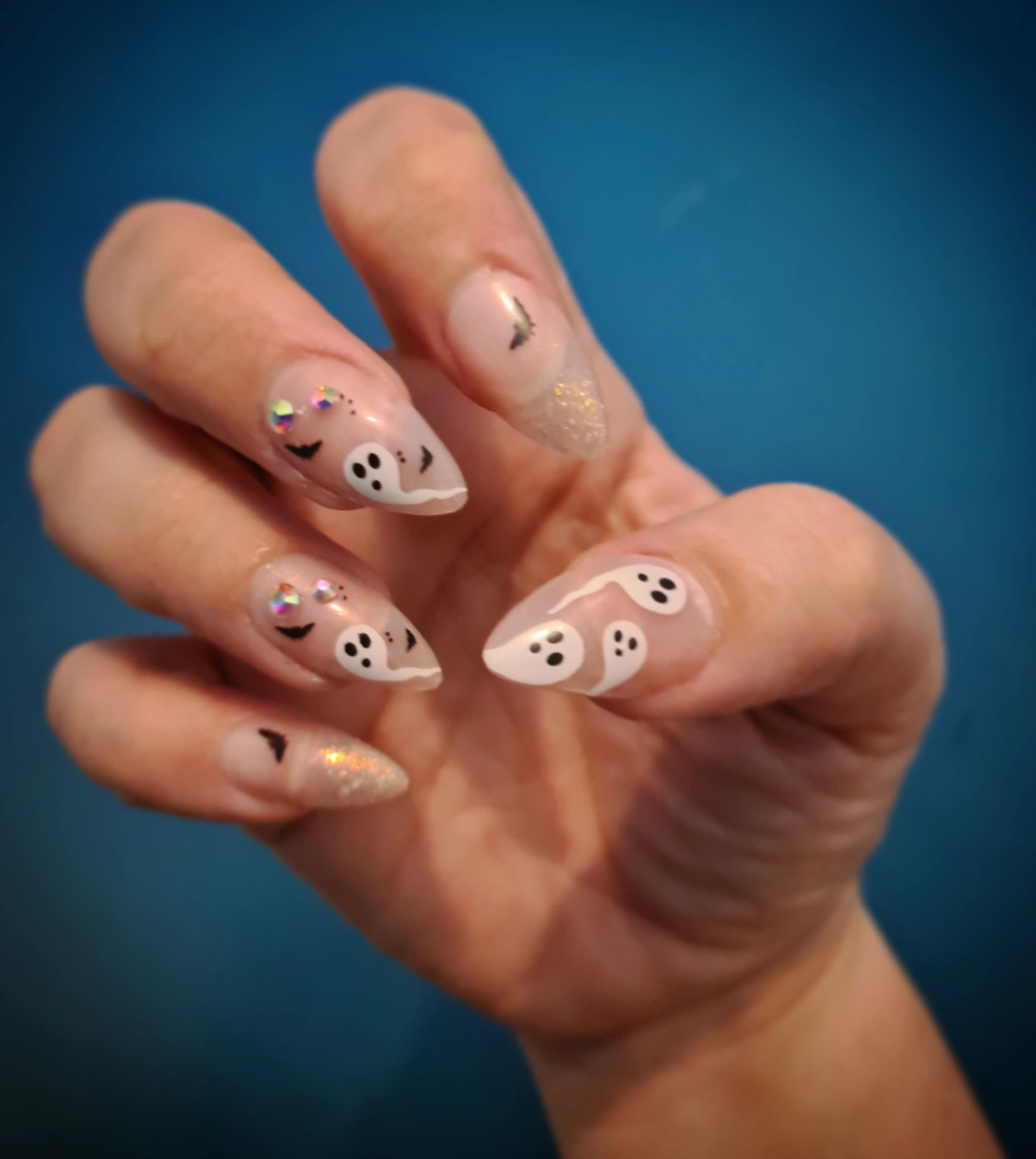 Spooky nails only in October : r/Nails