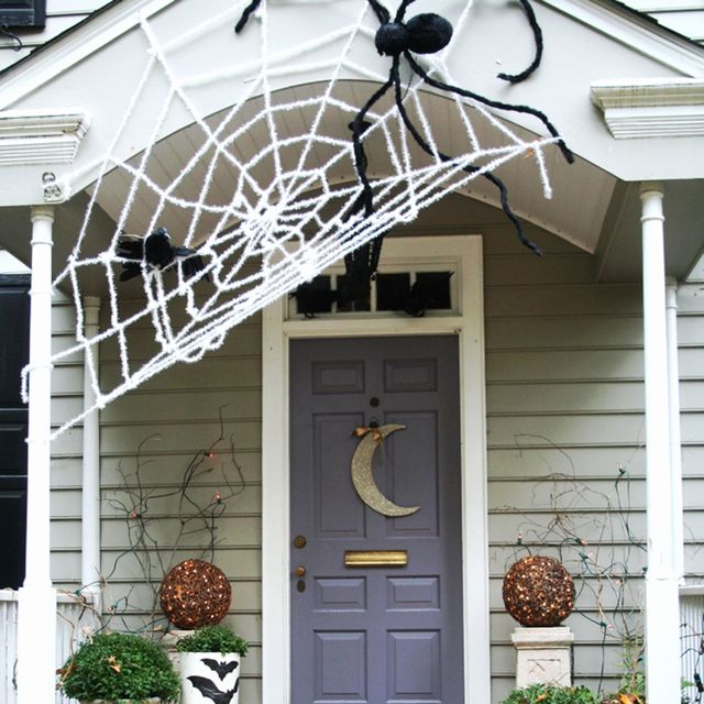 DIY Giant Spider Decorations - Spider Outdoor Halloween Decor