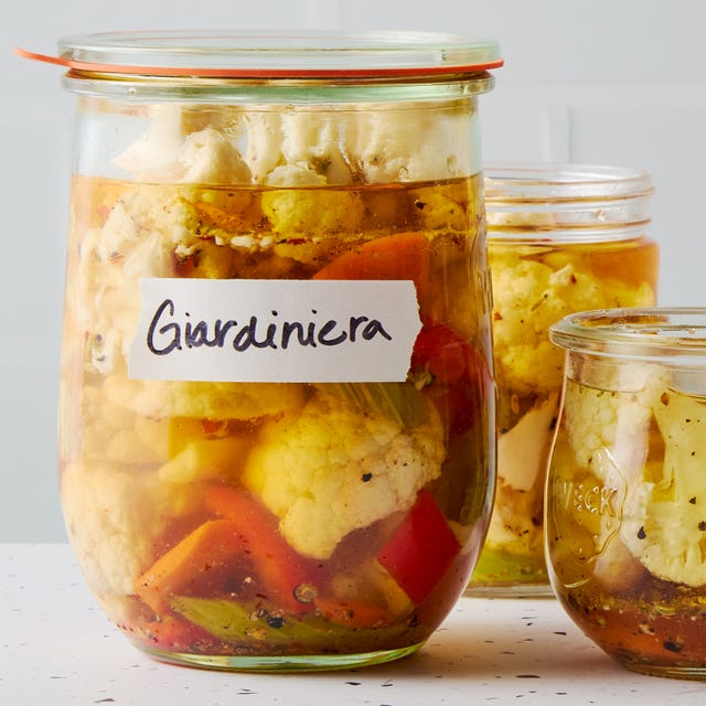 giardiniera in brine in jars