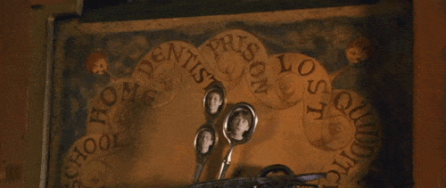 Harry Potter fans will be obsessed with this IRL version of the magical Weasley family clock