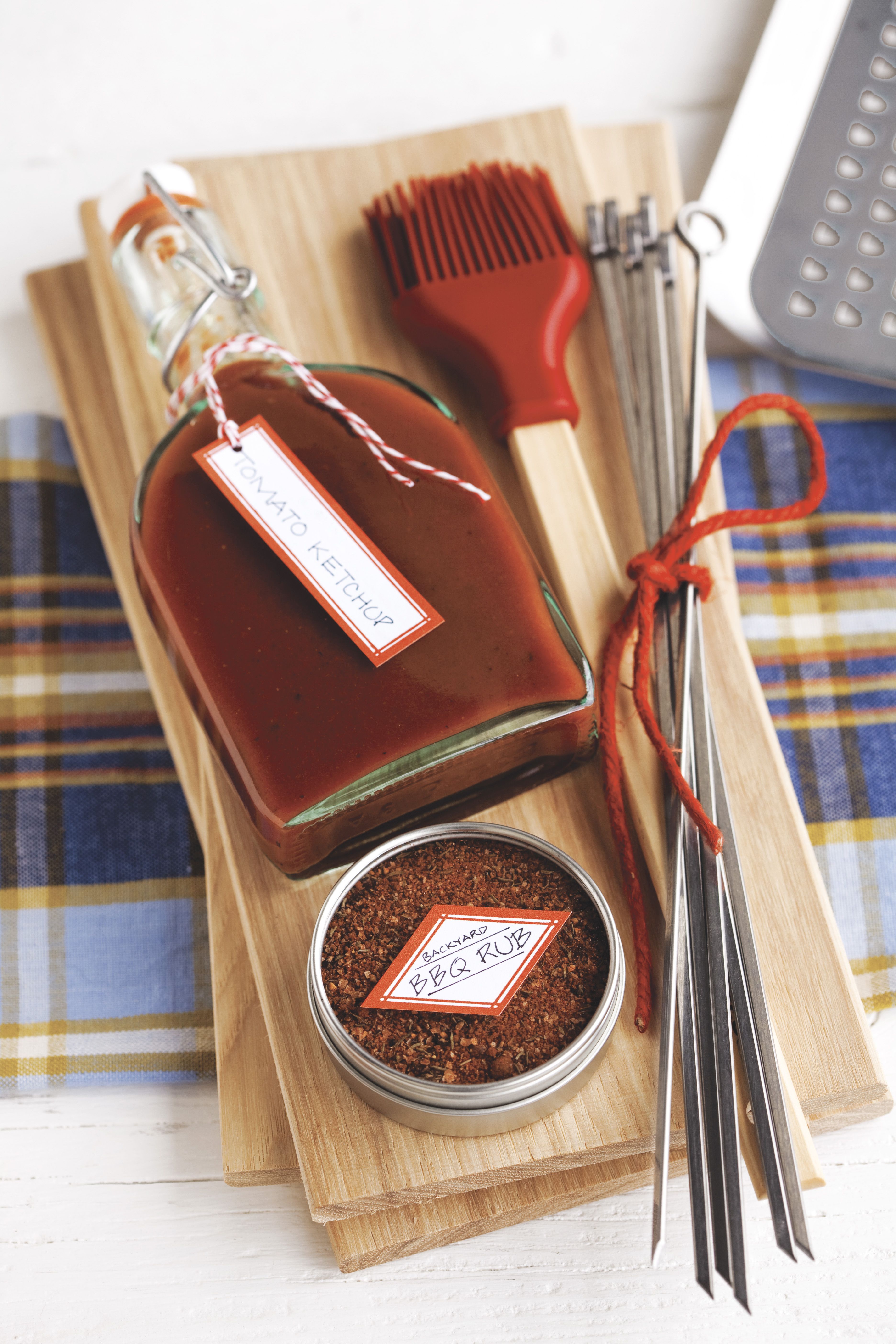 gift basket ideas homemade ketchup spice rub 1637167581