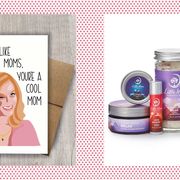gifts for pregnant women cool mom card and mom's survival pack