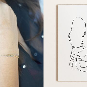 gifts for sisters, morse code bracelet and personalized portrait