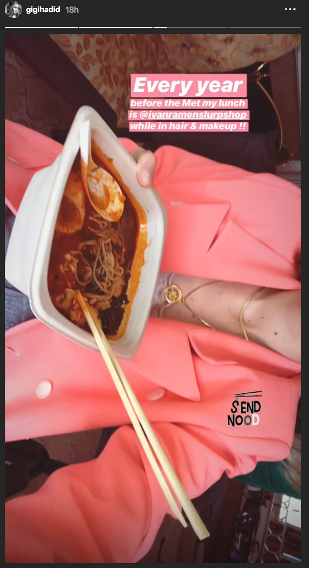 Food, Dish, Fast food, Cuisine, American food, Junk food, Comfort food, Snack, 