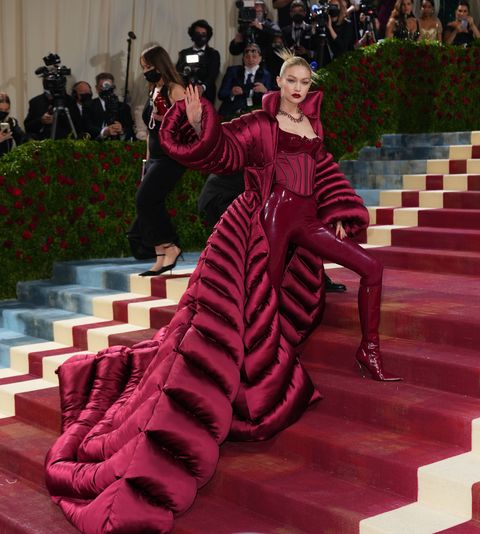 115 Best Met Gala Looks of All Time - Red Carpet Dresses