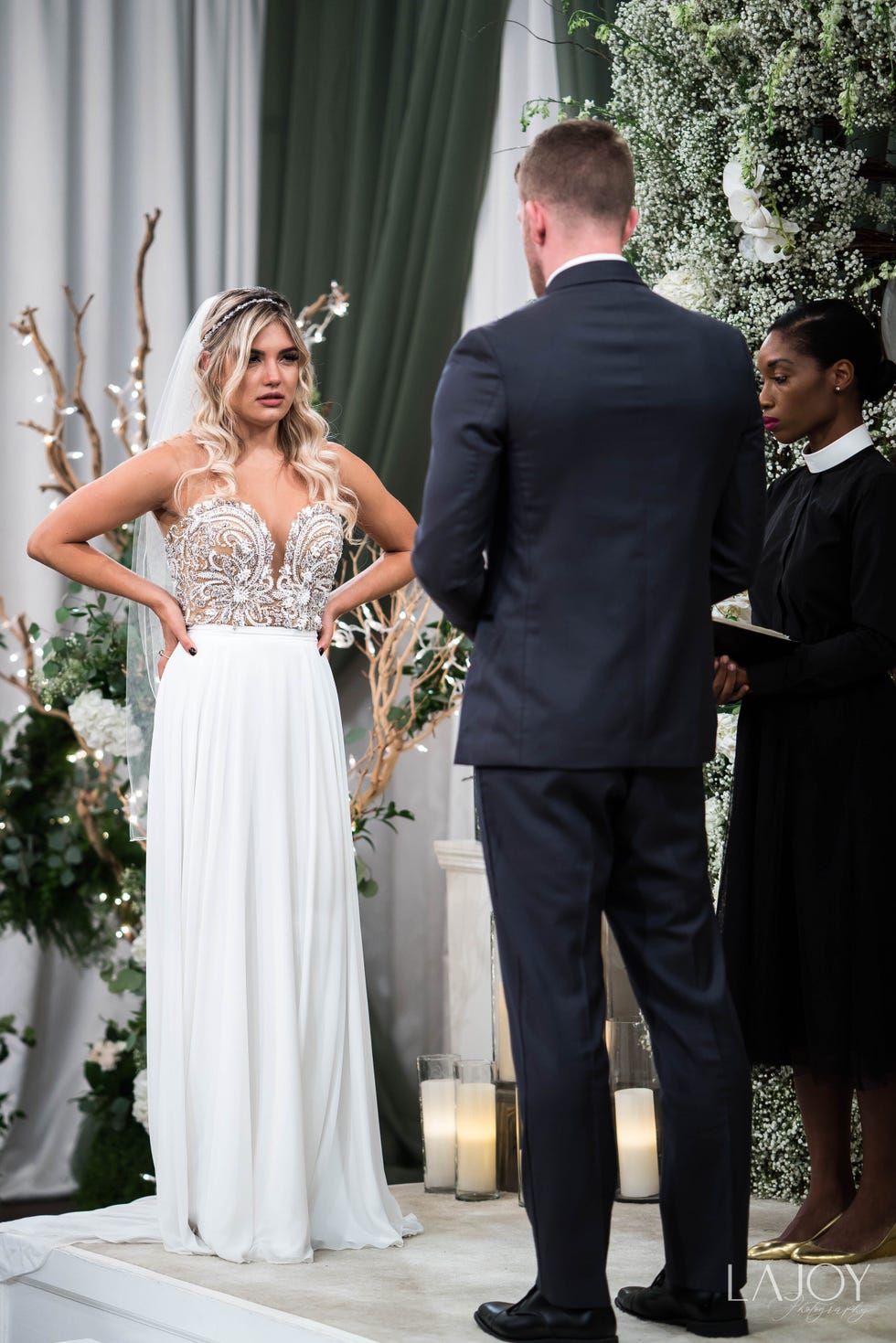 Ad Wedding Dress Love Is Blind See 'Love Is Blind' Wedding Photos That Weren't Shown In Finale