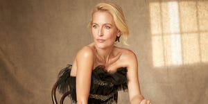 gillian anderson women of the year harper's bazaar