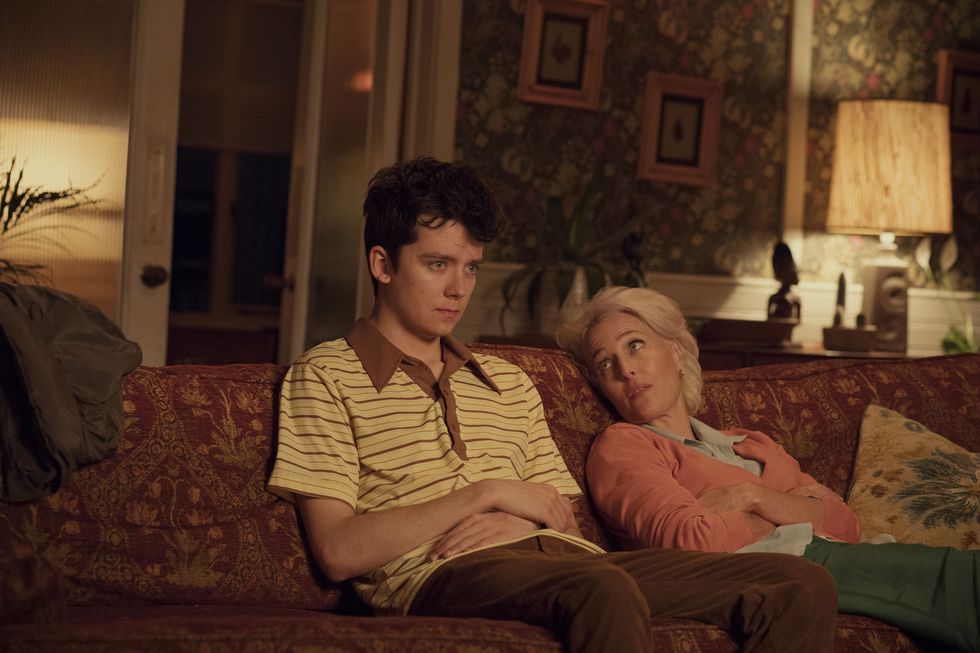 gillian anderson and asa butterfield