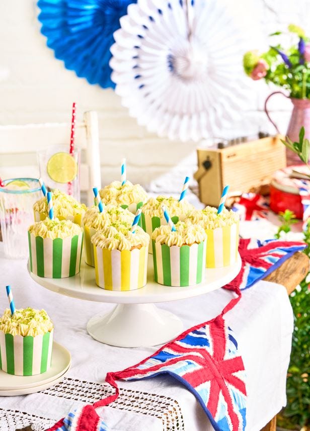 gin and tonic cupcakes