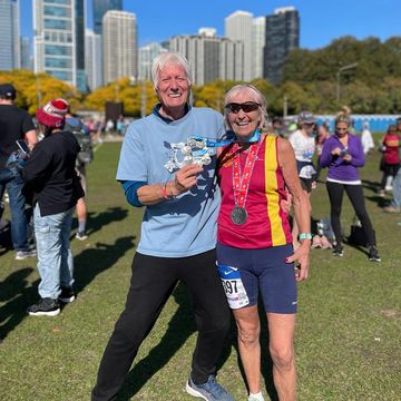gina little and her husband ray celebrate her finishing the chicago marathon