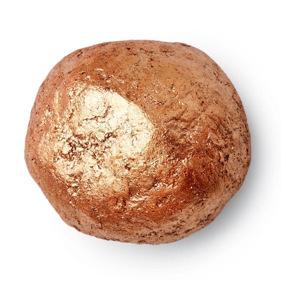 Bread, Food, Bun, Cuisine, Whole wheat bread, Baked goods, Bread roll, Dish, Brown bread, 