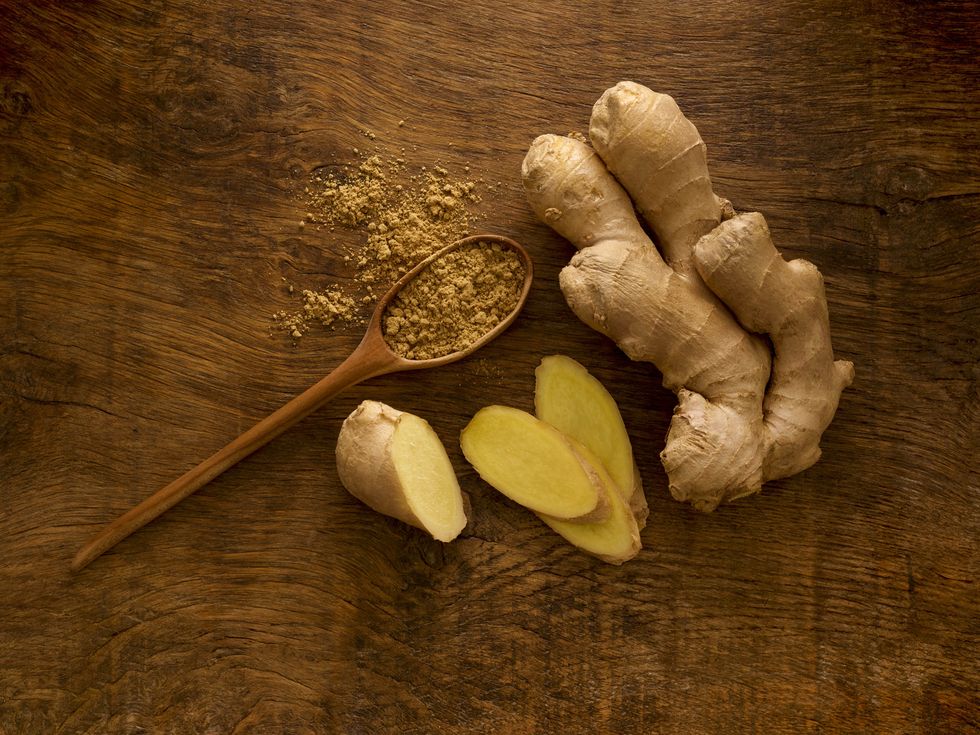 ginger root and powder, studio shot testosterone food