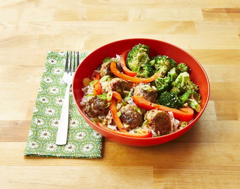 ginger meatballs with sesame broccoli