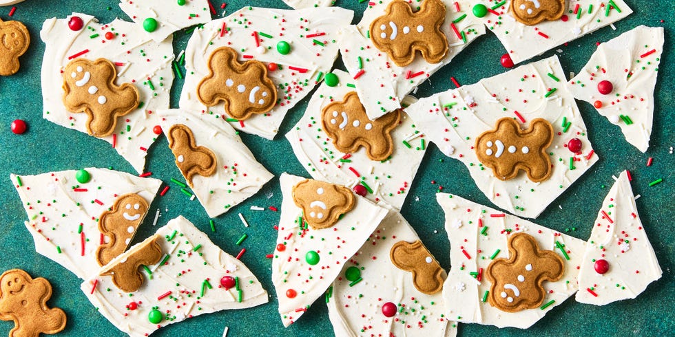 white chocolate bark with gingerbread cookies and sprinkles
