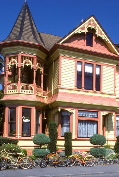 gingerbread mansion 1898