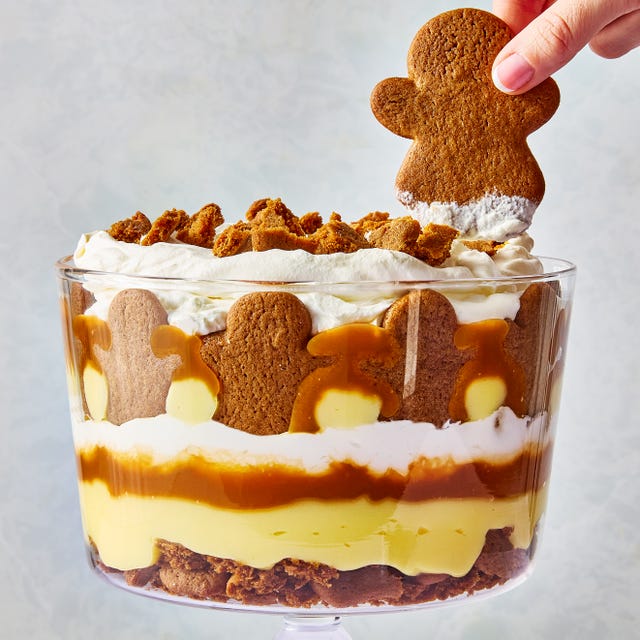 Gingerbread Trifle layered trifle with gingerbread men