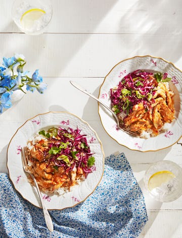 gingery slow cooker chicken with cabbage slaw