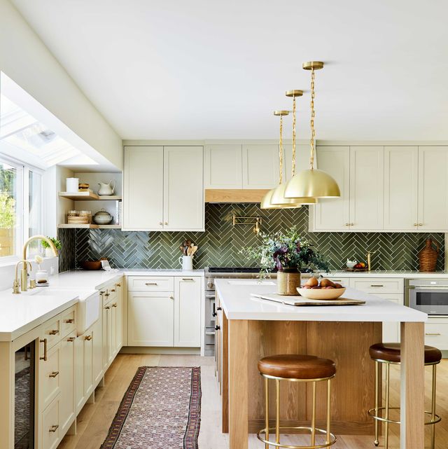 Inside a Nature-Inspired California Kitchen Designed by Ginny Macdonald