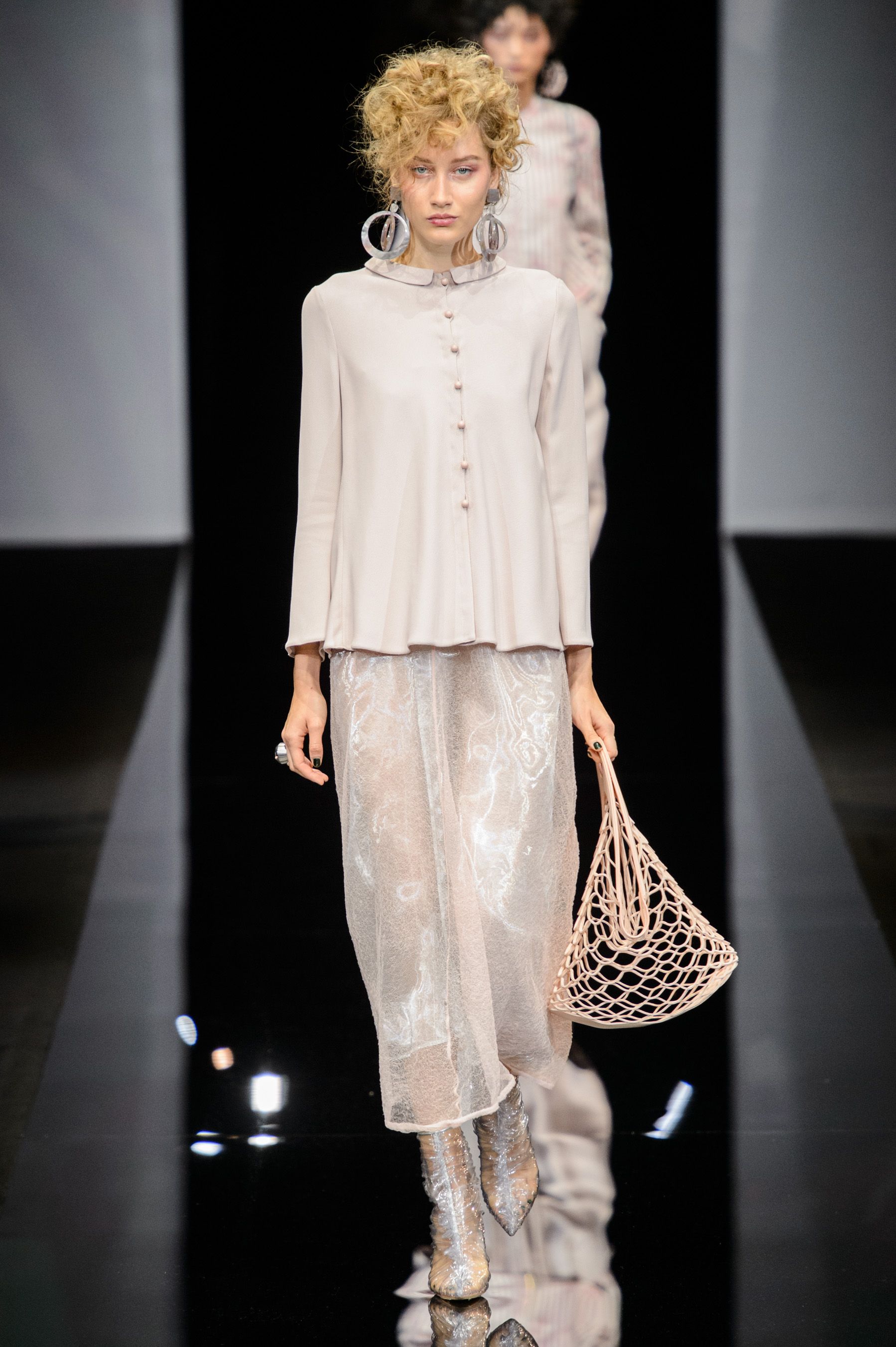 Giorgio Armani la sfilata primavera estate 2019