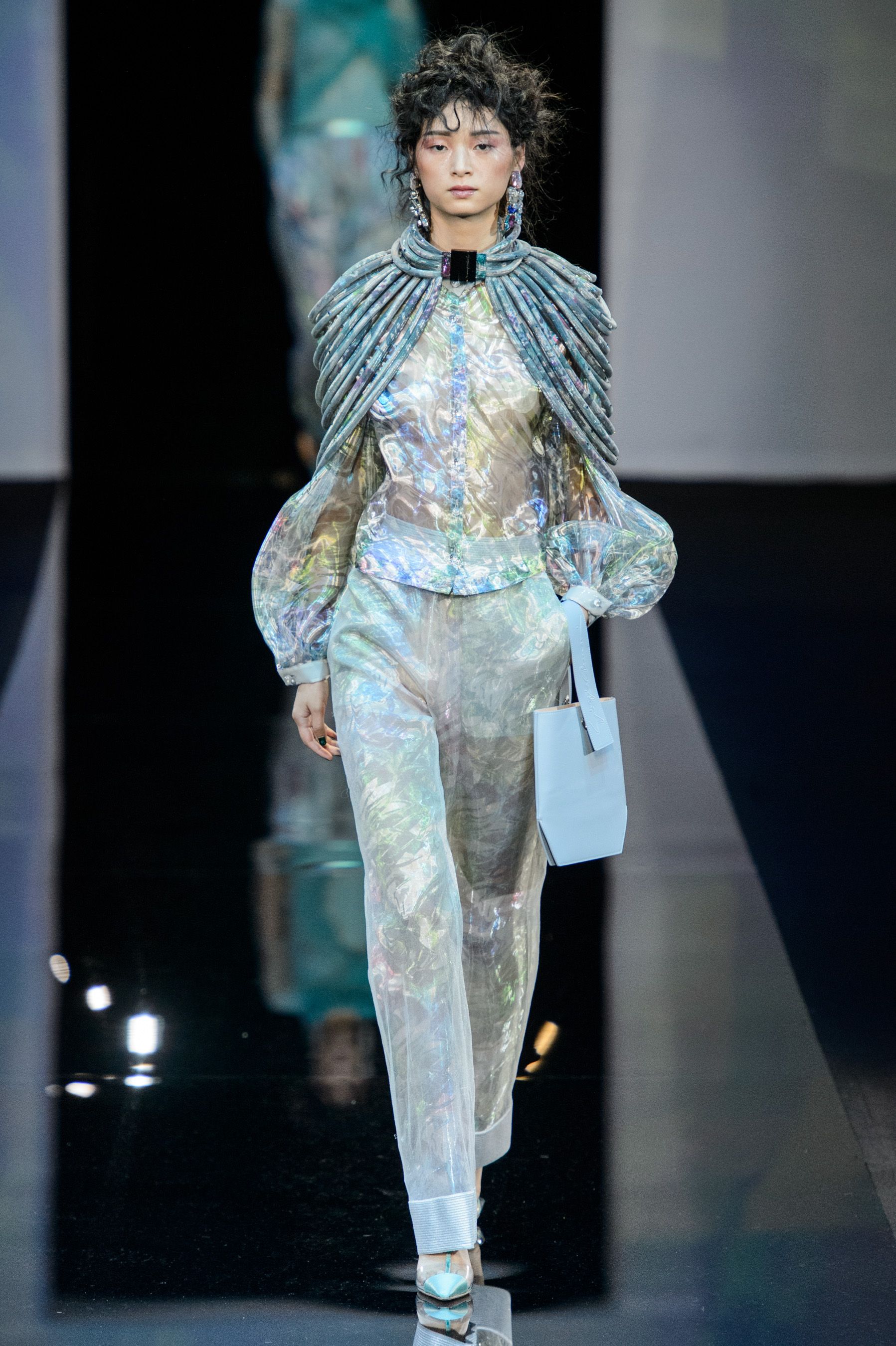 Giorgio Armani la sfilata primavera estate 2019